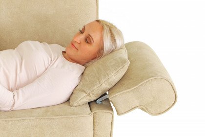 Tavola von Wohnglücklich - Truhen-Tischsofa 3-sitzig beige