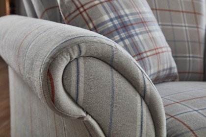 Jochberg von Schröno - Polstergarnitur hellgrau-gemustert