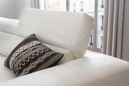 21106 Piedroo von Willi Schillig - Ecksofa Ausführung rechts weiß