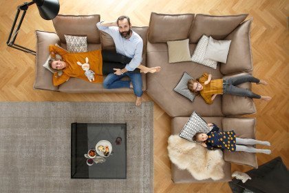 16660 Bonnie von Willi Schillig - Ledersofa Ausführung rechts sand