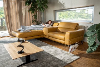 Asarina von ADA Mindful Living - Lederecke links maize-yellow