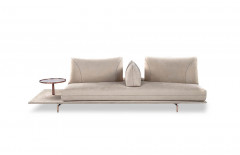 Gianduiotto von Calia Italia - Einzelsofa beige