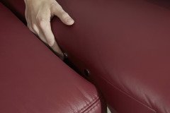 PN-EM15003 von Polinova - Ledersofa brombeer