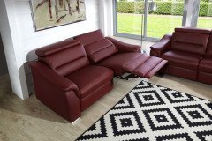 PN-EM15003 von Polinova - Ledersofa brombeer
