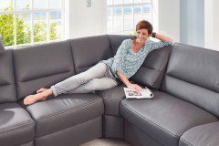 PN-EM16033 von Polinova - Ledergarnitur grau