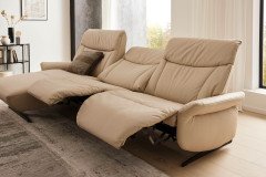 Varia 4473 von Himolla - Ledersofa Ausführung links nebel